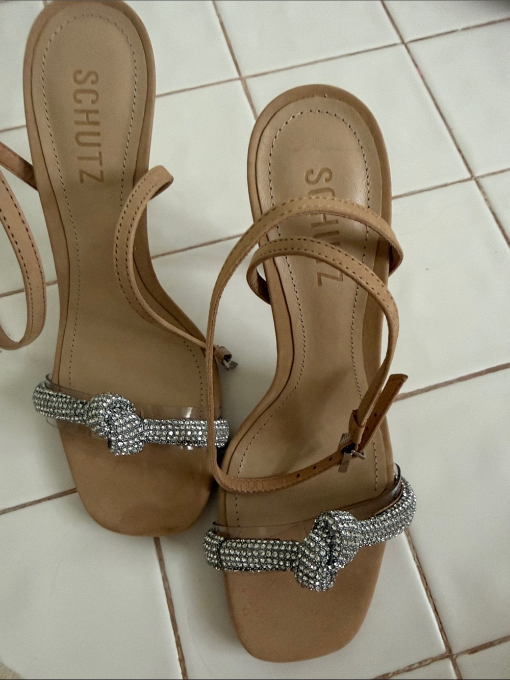 SCHUTZ NEW sandals/heels 6.5
Heel 4in.